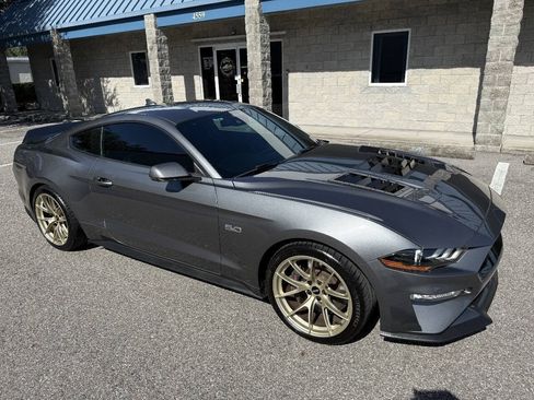Used 2022 Ford Mustang GT Premium w/ GT Performance Package RWD image 12
