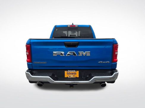 Used 2025 RAM 1500 Big Horn AWD/4WD image 4