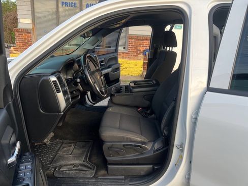 Used 2018 Chevrolet Silverado 1500 LT image 11