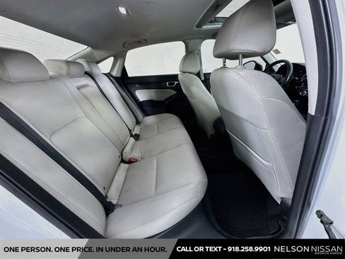Used 2022 Honda Civic EX image 26