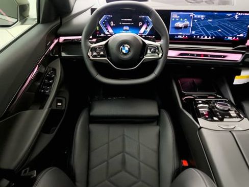 Used 2026 BMW 530i RWD image 52