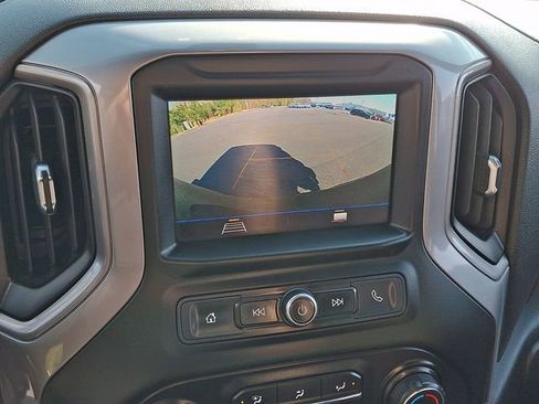 Used 2021 Chevrolet Silverado 1500 Custom AWD/4WD image 16