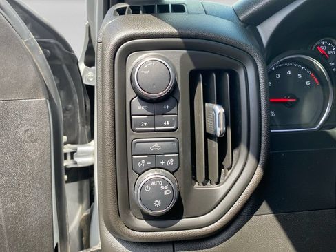 Used 2021 Chevrolet Silverado 1500 Custom Trail Boss w/ Safety Confidence Package AWD/4WD image 21