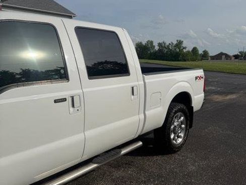 Used 2011 Ford F250 Lariat w/ Lariat Interior Pkg AWD/4WD image 5