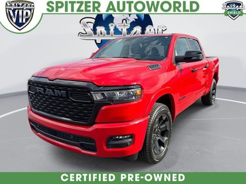 Used 2025 RAM 1500 Big Horn AWD/4WD image 1