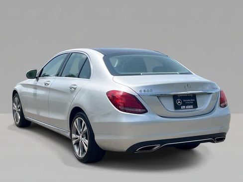 Used 2017 Mercedes-Benz C 300 4MATIC Sedan image 6