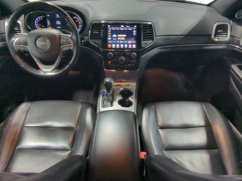 Used 2021 Jeep Grand Cherokee Limited AWD/4WD image 18