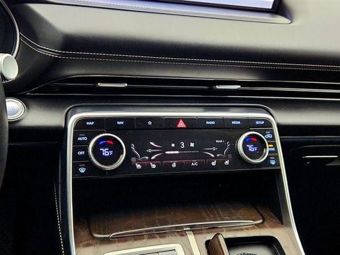 Used 2021 Genesis GV80 2.5T w/ Prestige Package 05 image 21