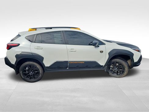 Used 2024 Subaru Crosstrek 2.5i Wilderness w/ Wilderness Package image 7