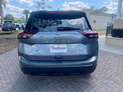 Used 2025 Nissan Rogue SV