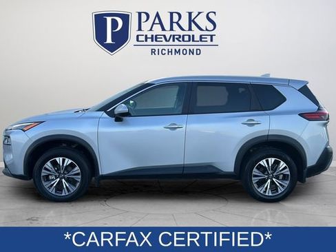 Used 2022 Nissan Rogue SV FWD image 4