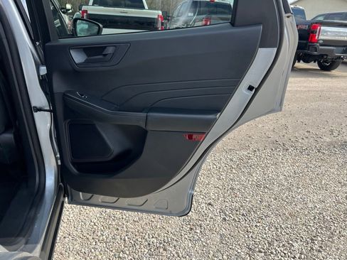 Used 2023 Ford Escape Active image 18