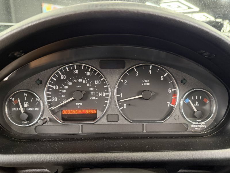 Used 1997 BMW Z3 2.8 RWD image 12