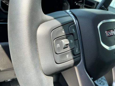 Used 2026 GMC Sierra 1500 SLE w/ Preferred Package RWD image 12