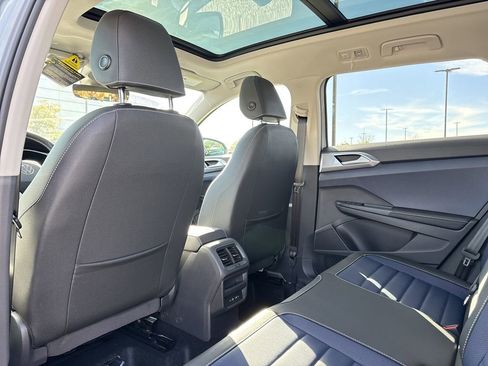 New 2026 Volkswagen Taos SEL image 13