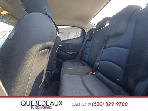 Used 2017 Toyota Yaris iA image 12