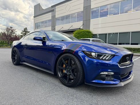 Used 2015 Ford Mustang GT w/ GT Performance Package RWD image 1
