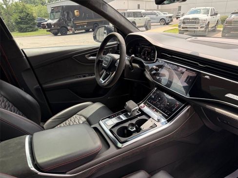 Used 2022 Audi RS Q8 AWD/4WD image 22