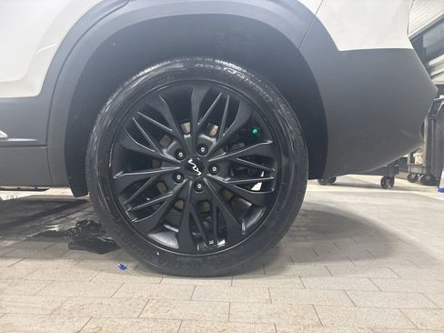 Used 2022 Kia Seltos Nightfall Edition image 25