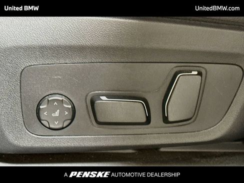 Used 2024 BMW X3 xDrive30i w/ Premium Package w/ZPA AWD/4WD image 4