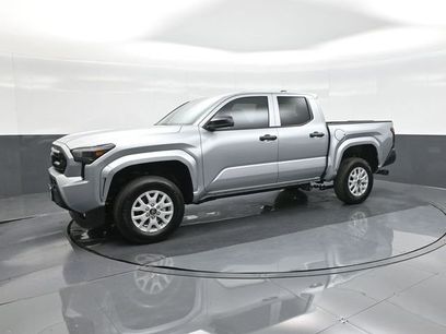 New 2026 Toyota Tacoma SR