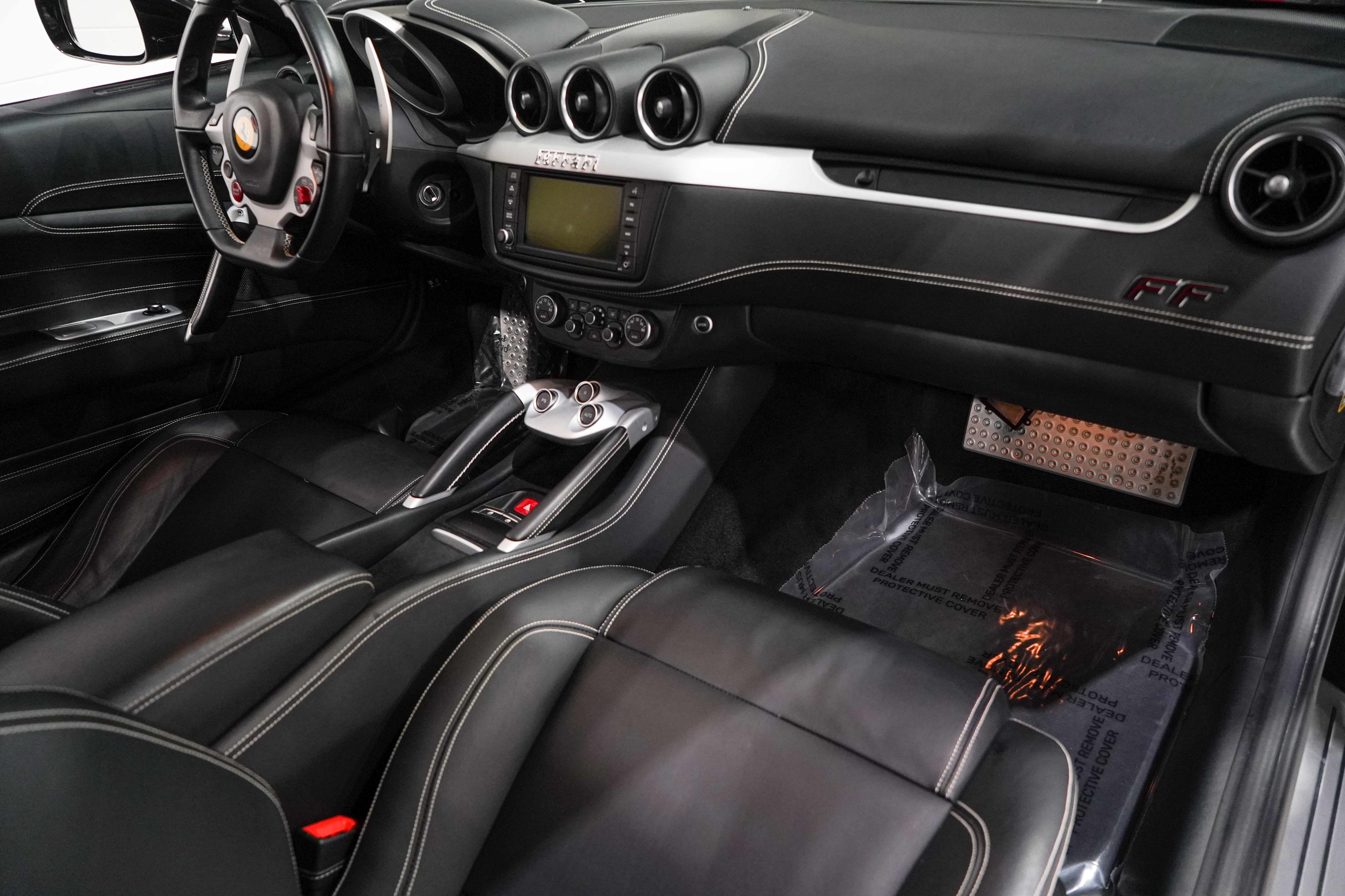 Used 2014 Ferrari FF AWD/4WD image 15