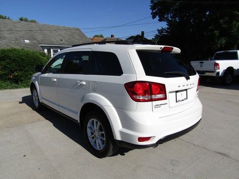 Used 2014 Dodge Journey SXT AWD/4WD image 8