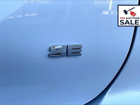 Used 2025 Mitsubishi Outlander SE AWD/4WD image 8