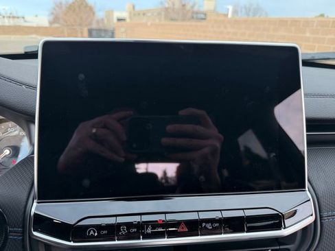 New 2026 Jeep Compass Limited image 31