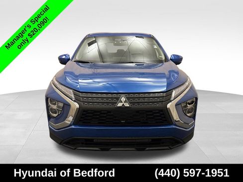 Used 2024 Mitsubishi Eclipse Cross SE AWD/4WD image 2