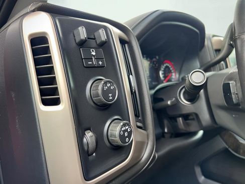 Used 2016 GMC Sierra 2500 Denali w/ Driver Alert Package image 38