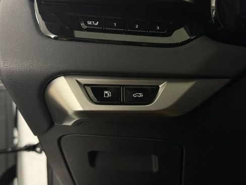 Used 2025 Lexus RX 350 Premium w/ Accessory Package (Z1) FWD image 34