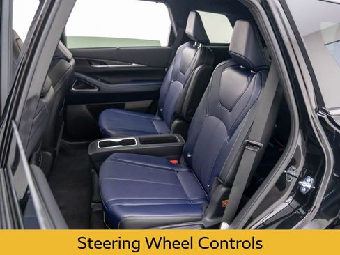 Certified 2026 INFINITI QX60 Sport w/ Dark Cargo Package image 19