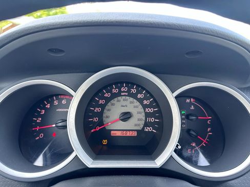 Used 2006 Toyota Tacoma 2WD Regular Cab image 19