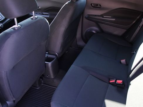 Certified 2025 Nissan Kicks Play S FWD image 24
