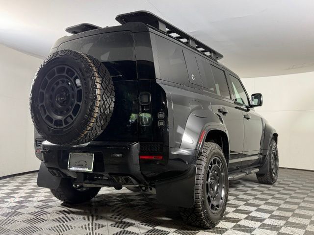New 2026 Land Rover Defender 110 OCTA AWD/4WD image 8