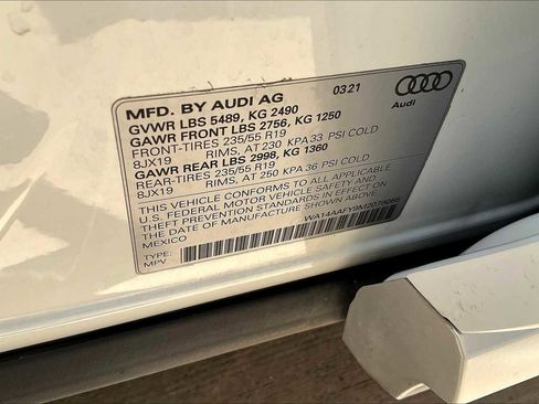 Used 2021 Audi Q5 2.0T Premium w/ Convenience Package image 34