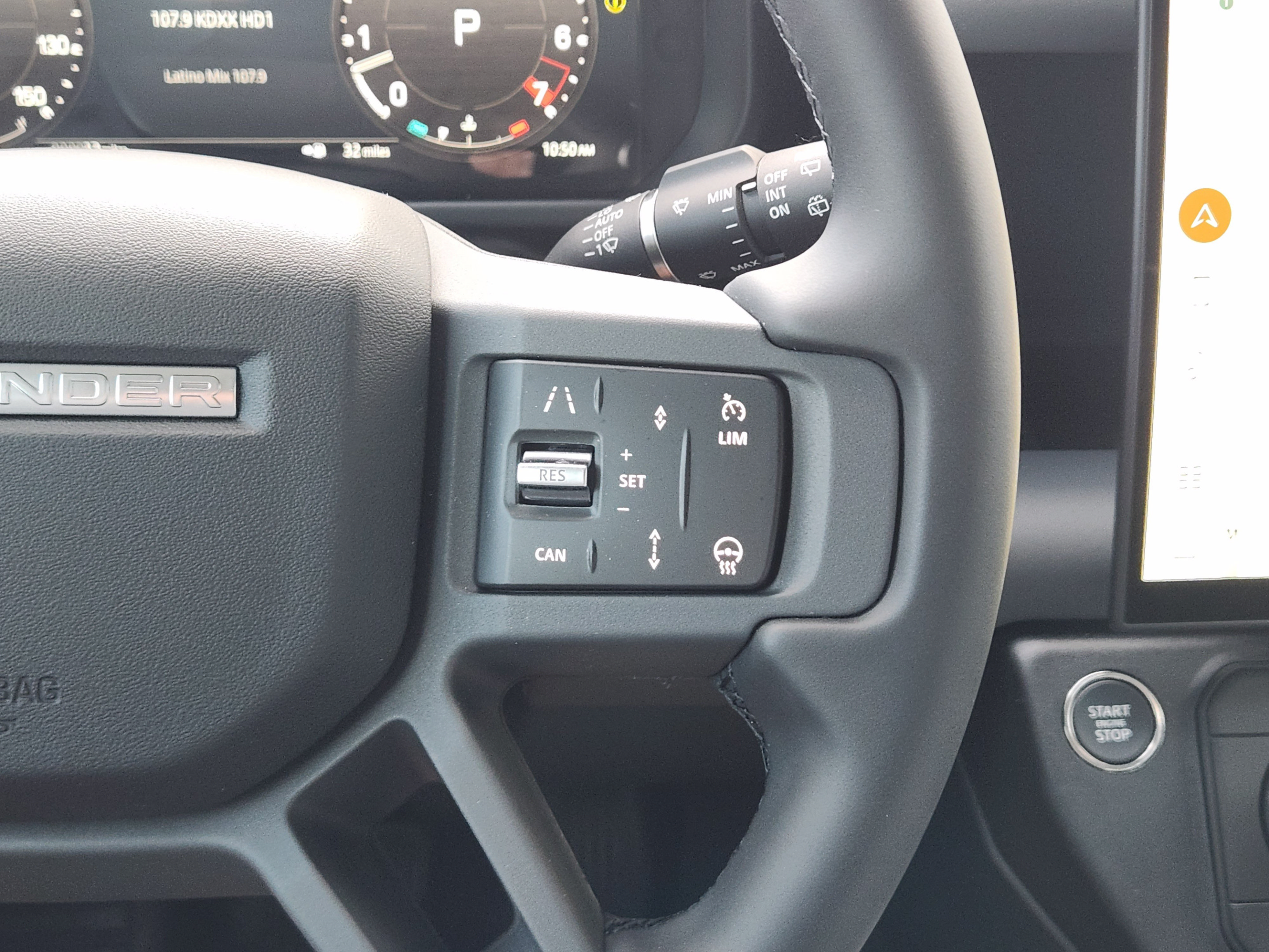 New 2026 Land Rover Defender 110 X-Dynamic SE AWD/4WD image 27
