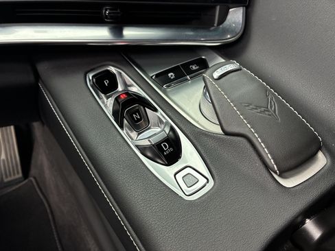 Used 2023 Chevrolet Corvette Stingray Preferred Cpe w/ Z51 Performance Package RWD image 29