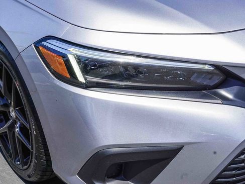Used 2022 Honda Civic Sport image 10