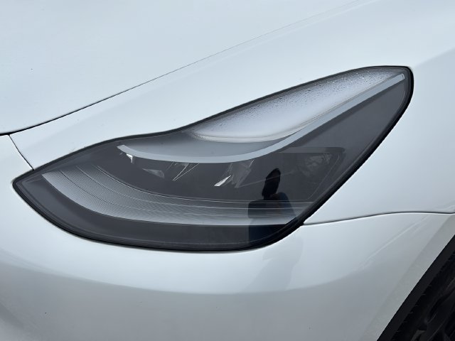 Used 2025 Tesla Model Y Long Range AWD/4WD image 26