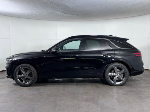 Used 2024 Genesis GV70 2.5T w/ Sport Prestige Package AWD/4WD image 2