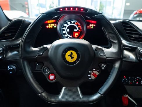 Certified 2019 Ferrari 488 Pista Coupe RWD image 5