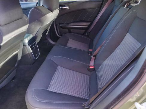 Certified 2022 Dodge Charger Scat Pack w/ Navigation & Travel Group image 17