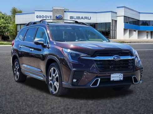 Used 2023 Subaru Ascent Touring AWD/4WD image 7