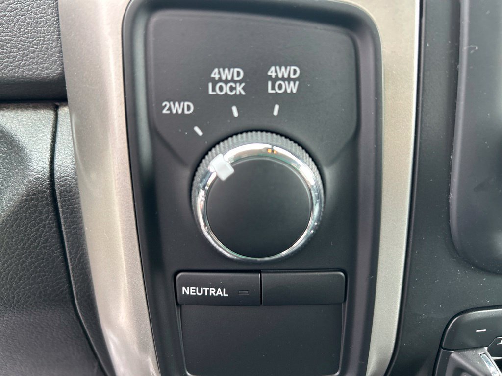 Used 2018 RAM 2500 SLT AWD/4WD image 26