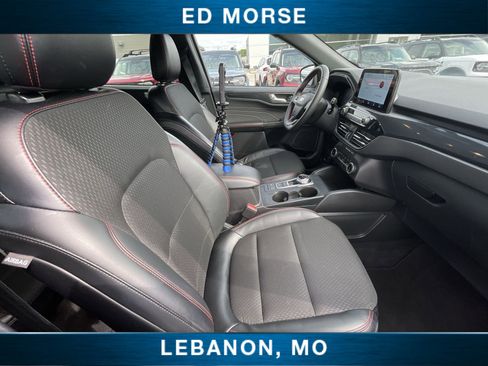 Certified 2025 Ford Escape ST-Line AWD/4WD image 25