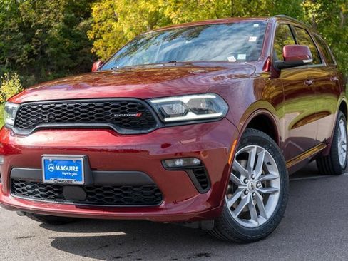 Used 2022 Dodge Durango GT image 1