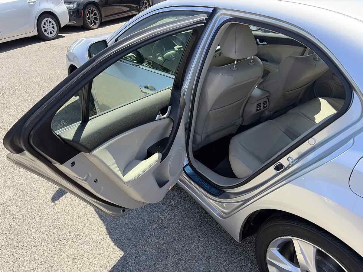 Used 2012 Acura TSX Sedan FWD image 11