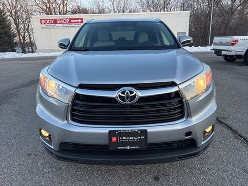 Used 2015 Toyota Highlander XLE image 4